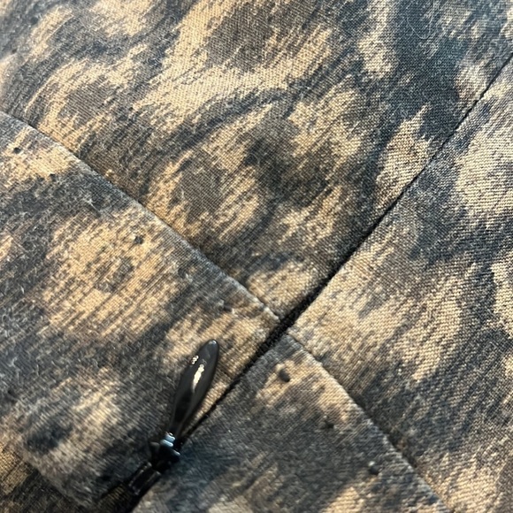 TAHARI animal print lined pencil skirt small - Picture 9 of 10